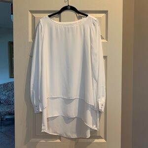 White House Black Market Ivory Long Tiered Blouse sz 6